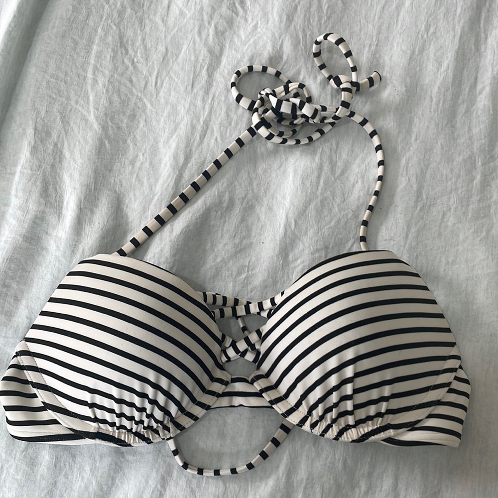 Hollister swimsuit